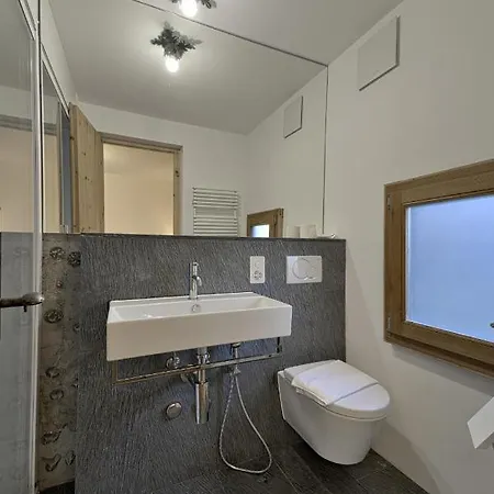 Chesa Ilaria - Apartment